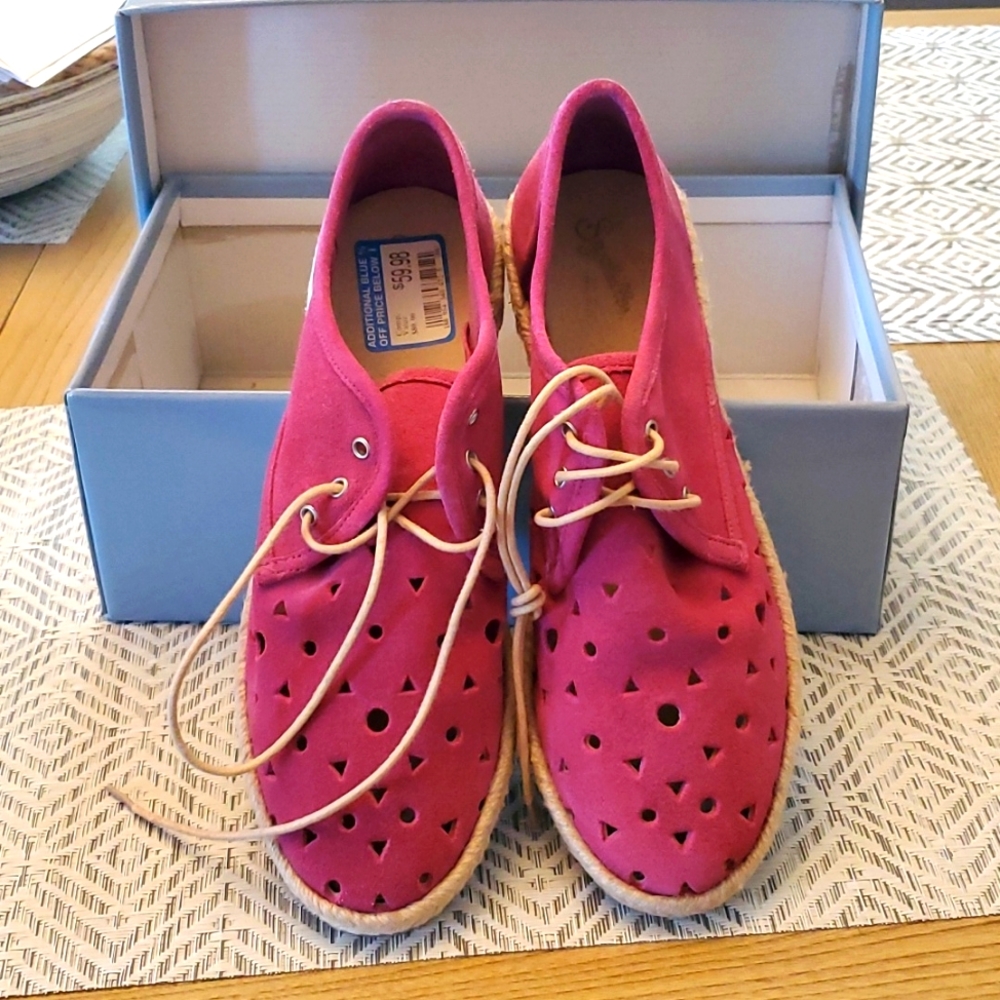 Suede casual shoes